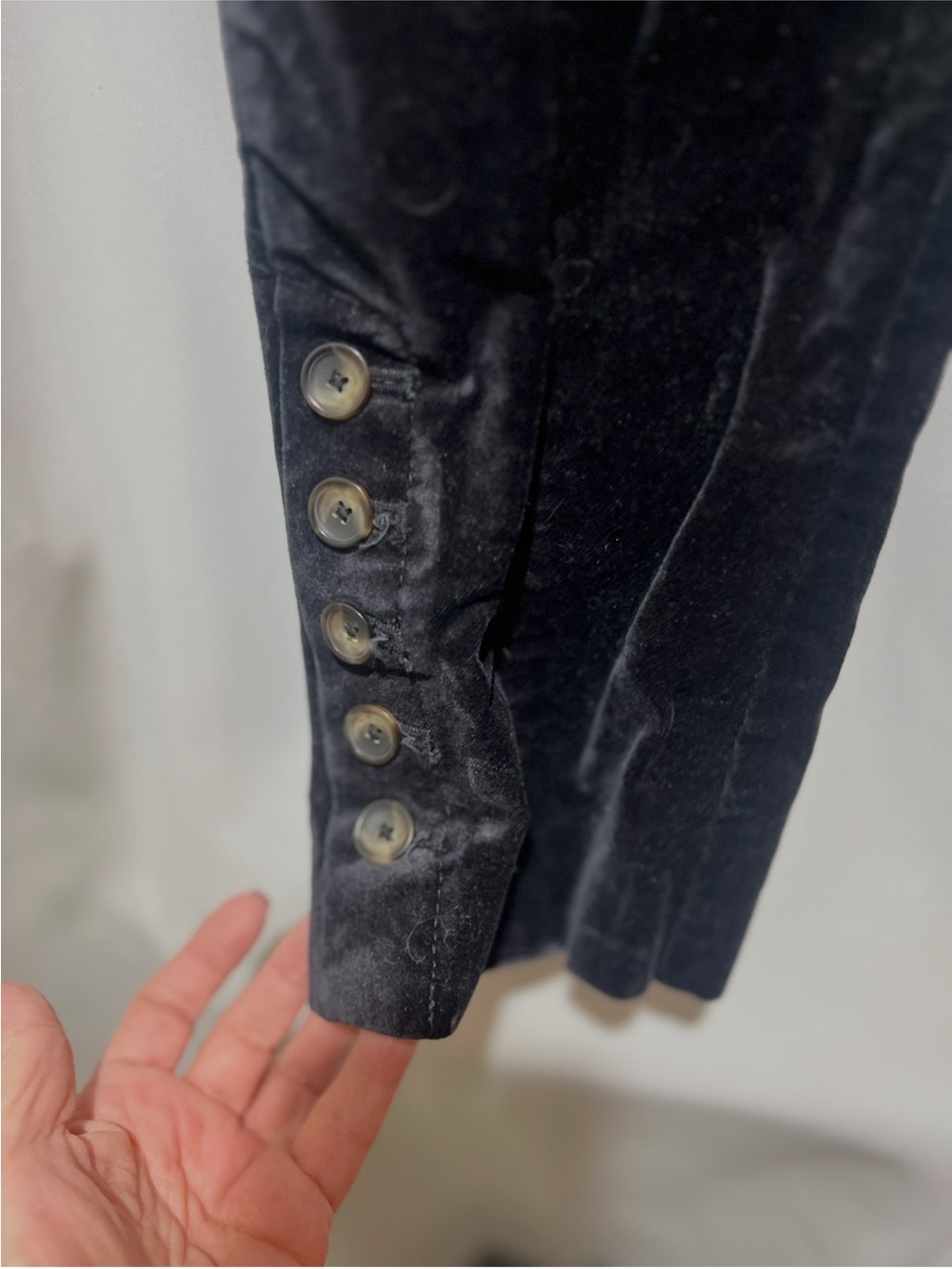 Anthropologie Elevenses Velvet Ankle Button Pants Black Cropped Trousers - Picture 5 of 5